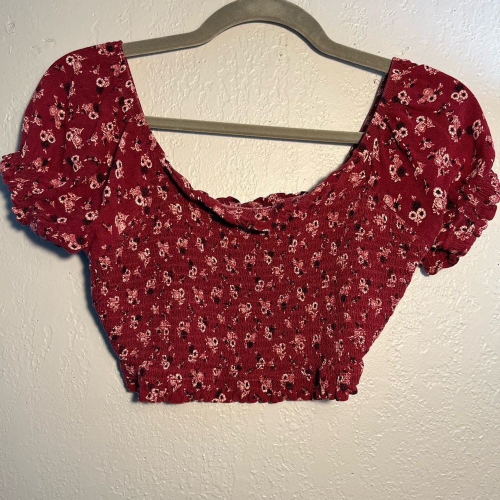 Xhilaration Red Puff Sleeve Smocked Crop Top Elegant Floral Pattern SZ S Petite